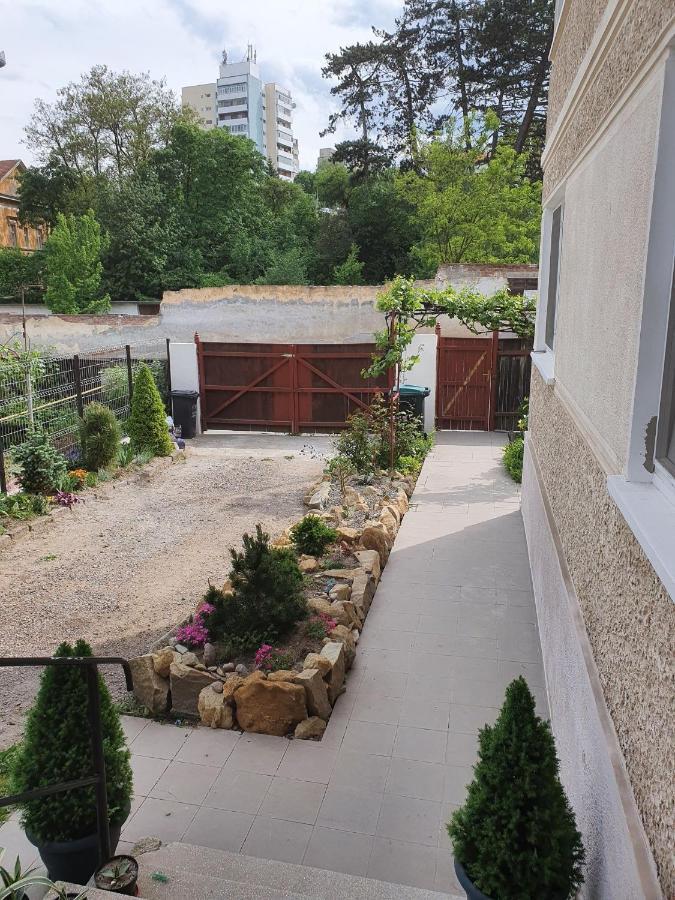 Andrea Apartman Sfântu-Gheorghe Екстериор снимка